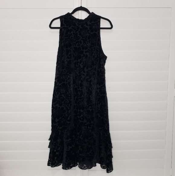 Chelsea28 Burnout Velvet Sheath Dress - Picture 5 of 8